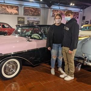 Meet your Posher, Natalie